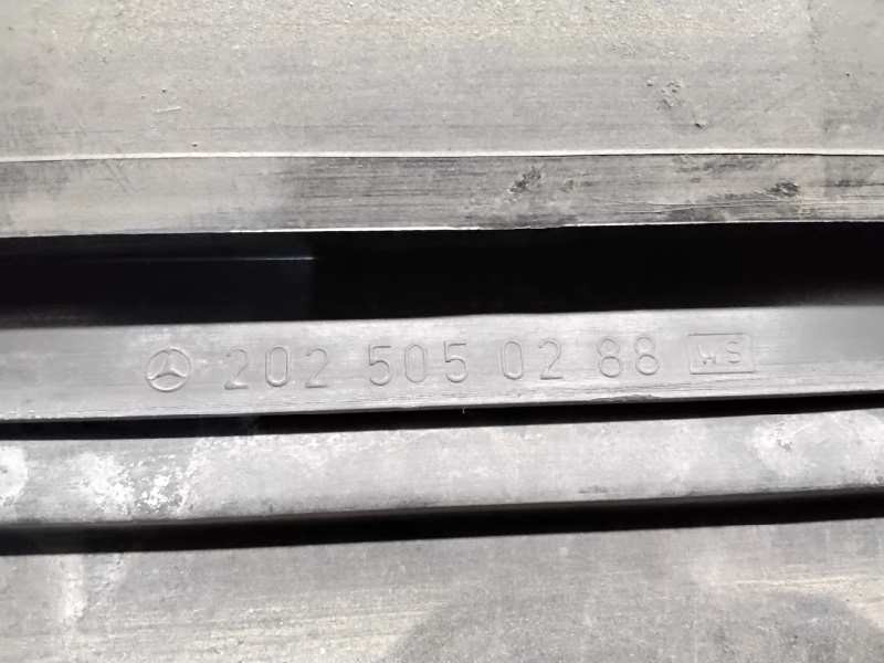 Recambio de electroventilador para mercedes clase c (w202) berlina 180 (202.018) referencia OEM IAM 2025050288  