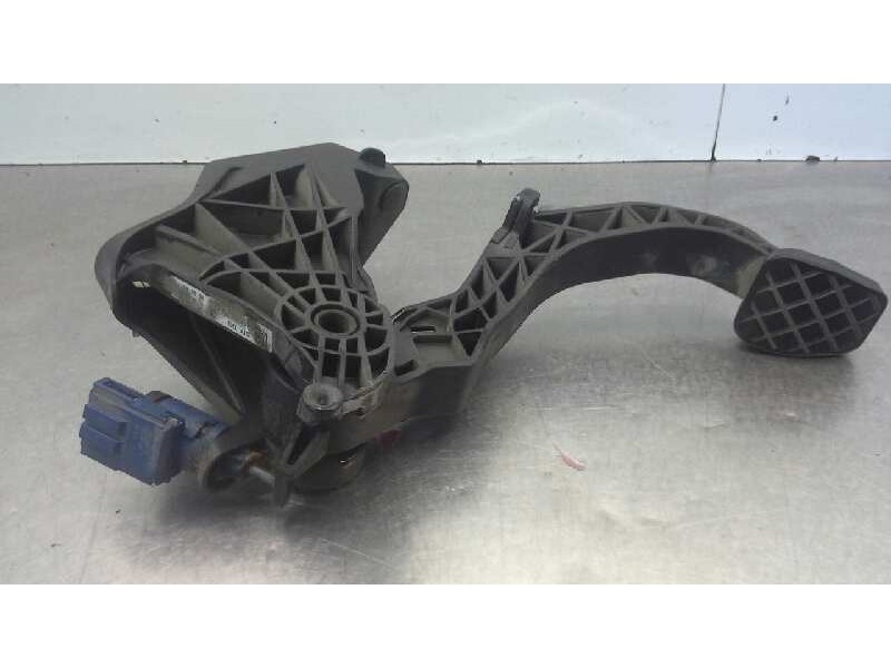 Recambio de pedal embrague para seat ibiza sc (6j1) reference referencia OEM IAM 6R0721117B  