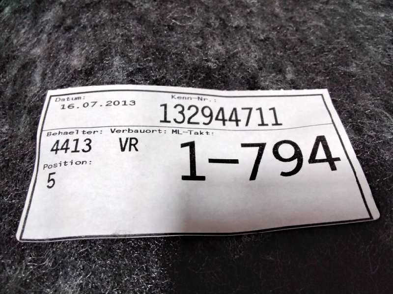 Recambio de guarnecido puerta delantera derecha para audi a3 (8v) ambiente referencia OEM IAM 132944711  