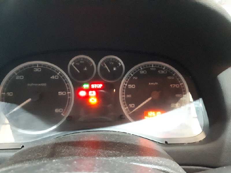 peugeot 307 (s1) del año 2001