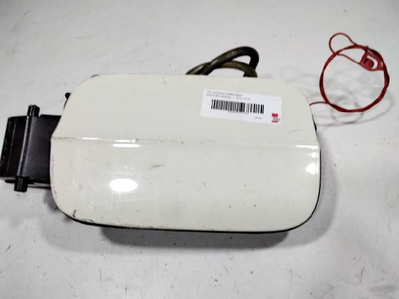 Recambio de tapa exterior combustible para audi a3 (8v) ambiente referencia OEM IAM 8V3809906  
