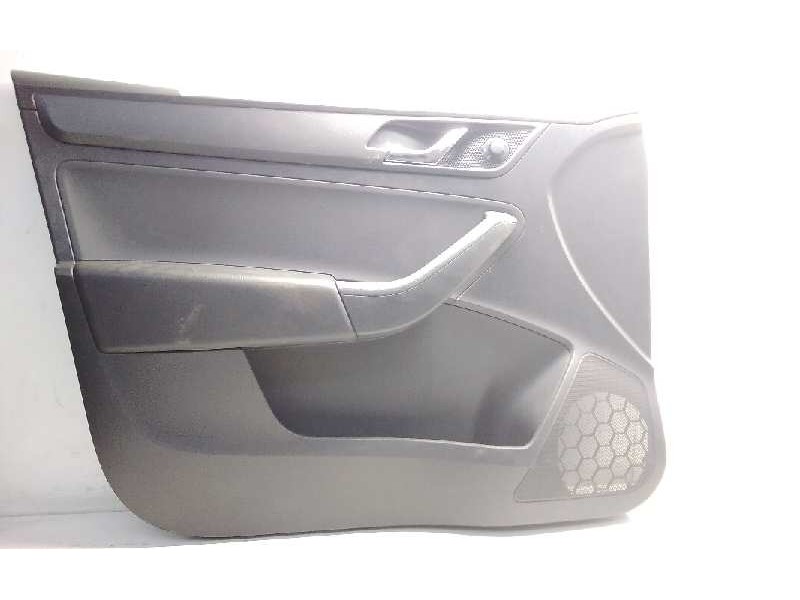 Recambio de guarnecido puerta delantera izquierda para skoda rapid active referencia OEM IAM 5JB867013D  