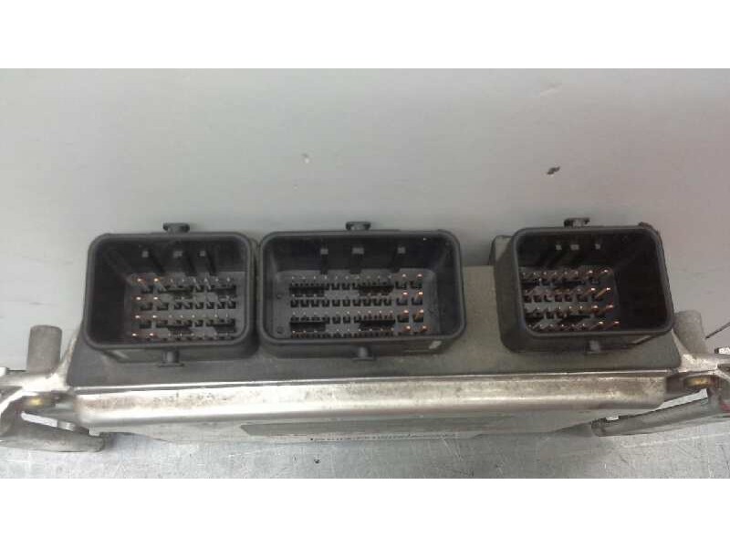 Recambio de centralita motor uce para peugeot 307 (s1) xs referencia OEM IAM 0261206943 9647480580 