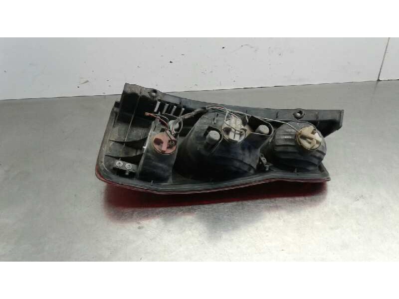 Recambio de piloto trasero izquierdo para hyundai matrix (fc) 1.6 gls referencia OEM IAM 9241017000  