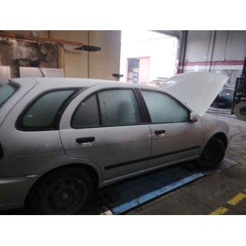 nissan almera (n15) del año 2000