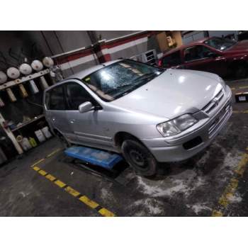mitsubishi space star (dg0) del año 2001