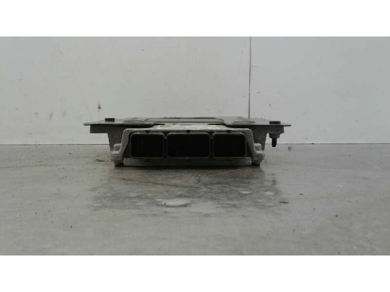 Recambio de centralita motor uce para citroen c4 berlina collection referencia OEM IAM 1943E6  