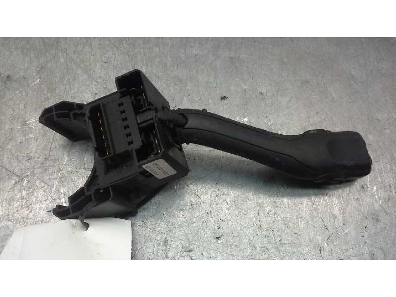 Recambio de mando limpia para seat toledo (1m2) select referencia OEM IAM 4B0953503G  