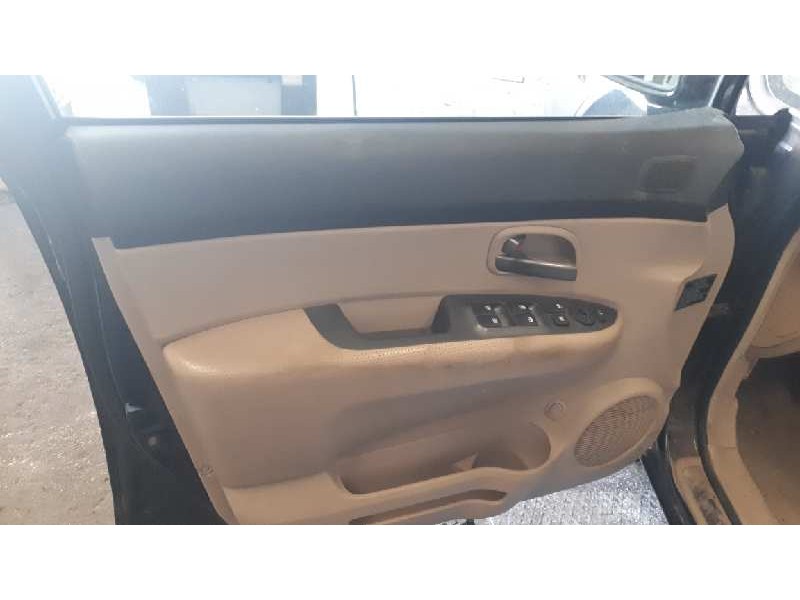 kia carens (un) del año 2007