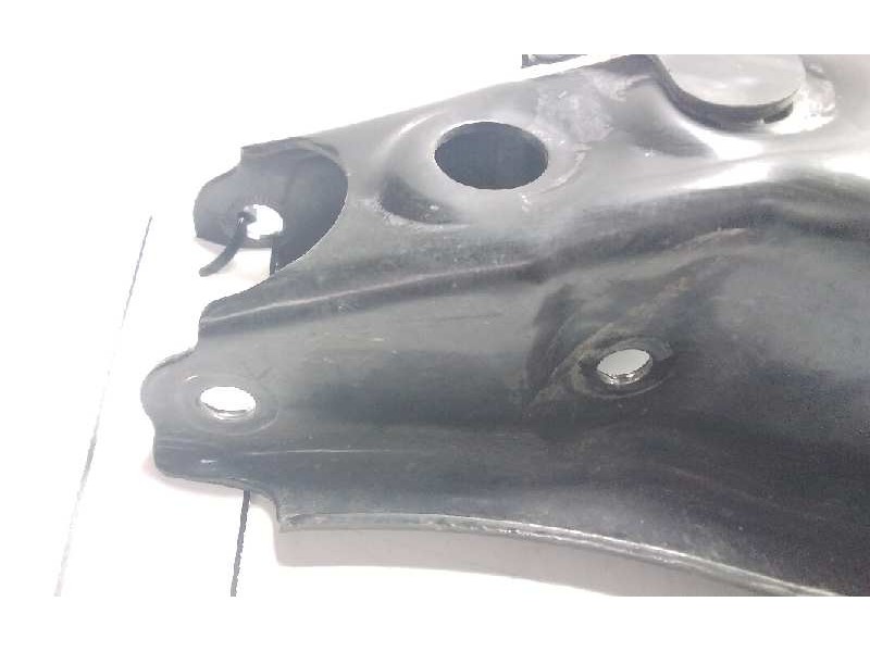 Recambio de brazo suspension inferior trasero derecho para toyota auris hybrid active referencia OEM IAM 4825805020  