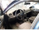 VOLKSWAGEN JETTA (1K2)