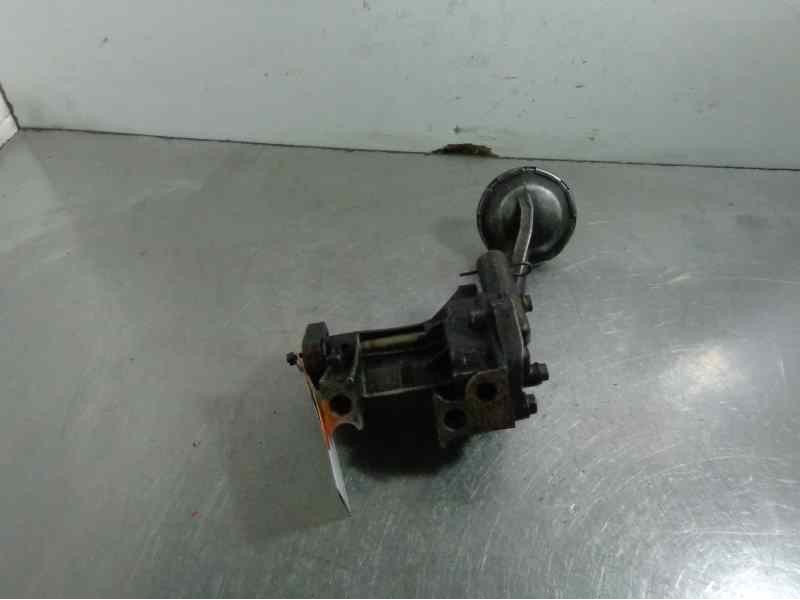 Recambio de bomba aceite para renault 19 hatchback (b/c53) referencia OEM IAM 7700599226  