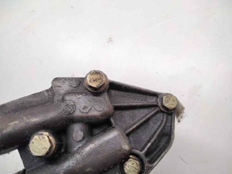 Recambio de bomba aceite para renault 19 hatchback (b/c53) referencia OEM IAM 7700599226  