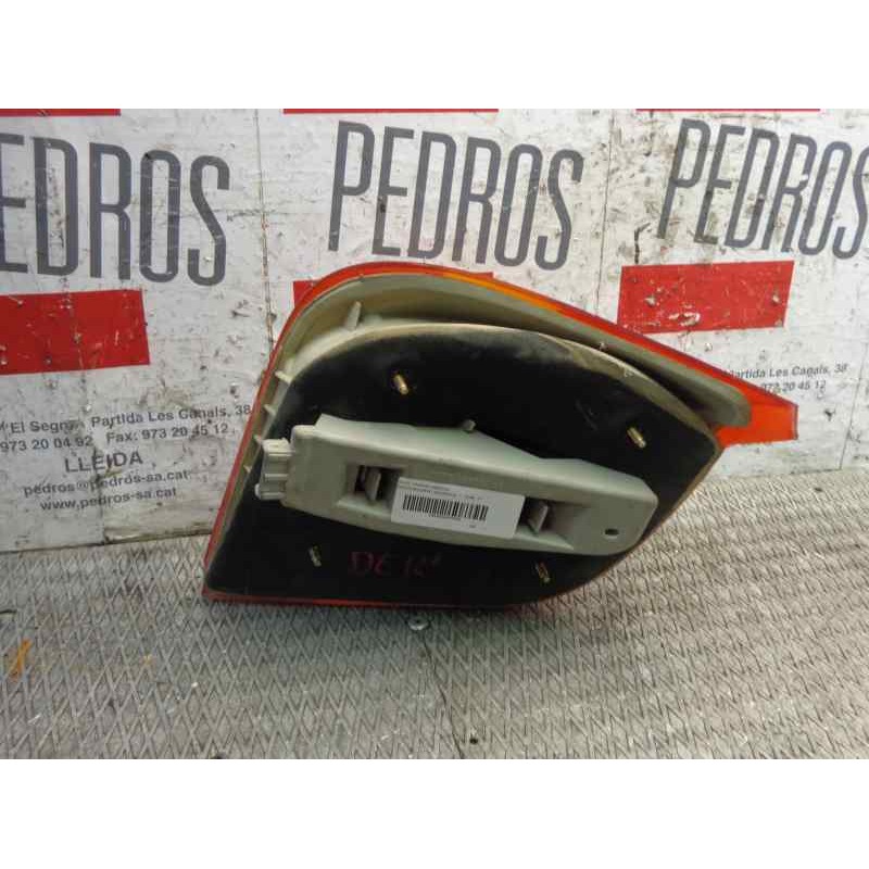 Recambio de piloto trasero derecho para ford fiesta berl./courier si referencia OEM IAM 7070864  