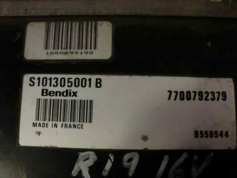 Recambio de centralita motor uce para renault 19 hatchback (b/c53) referencia OEM IAM S101305001B 7700792379 B550544