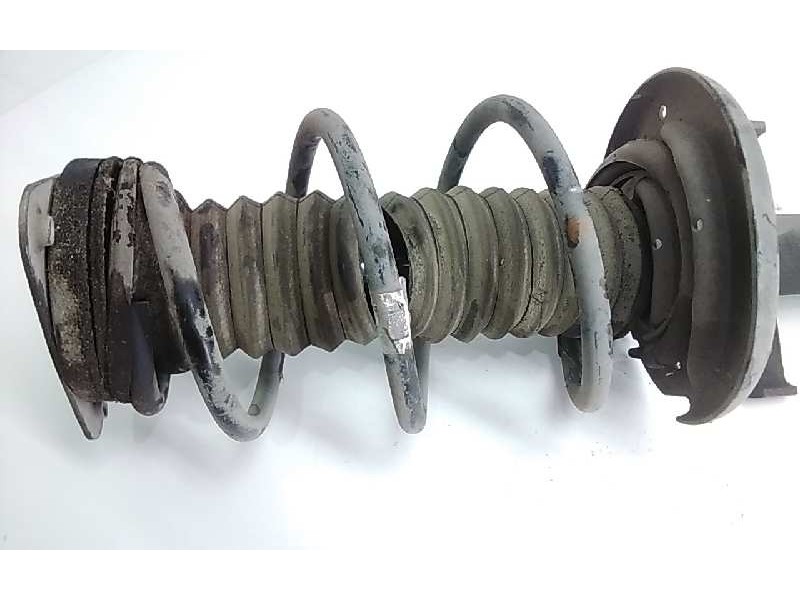 Recambio de amortiguador delantero derecho para renault clio iv limited referencia OEM IAM   