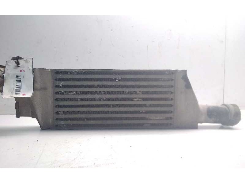 Recambio de intercooler para opel corsa c corsavan referencia OEM IAM 24466787  
