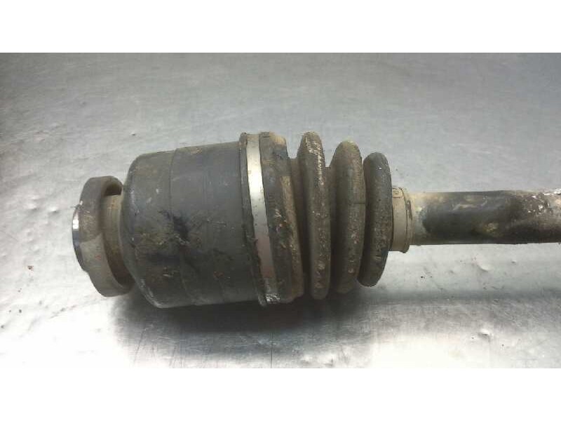 Recambio de transmision delantera derecha para kia sorento 2.5 crdi concept referencia OEM IAM 495003E110  