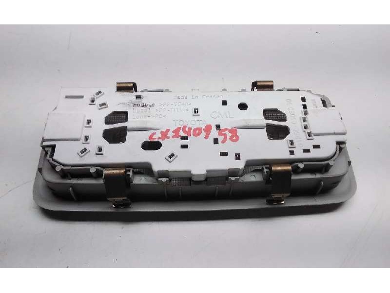 Recambio de luz interior para toyota auris hybrid active referencia OEM IAM 8125005030B0  