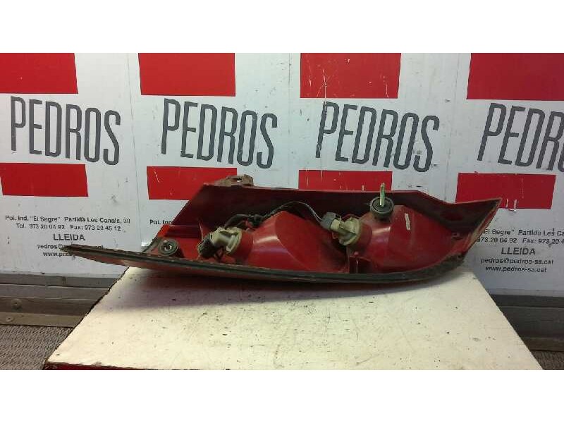 Recambio de piloto trasero derecho para ford focus berlina (cak) ambiente referencia OEM IAM 1214226  