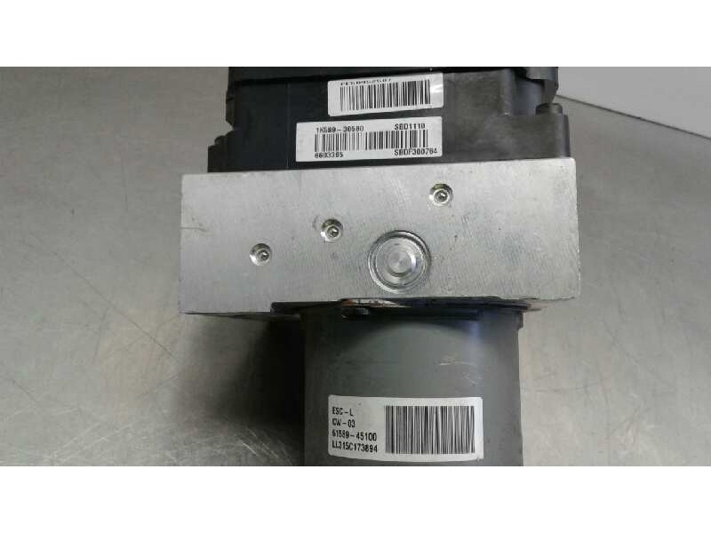 Recambio de abs para hyundai ix20 gls comfort referencia OEM IAM 589201K200  