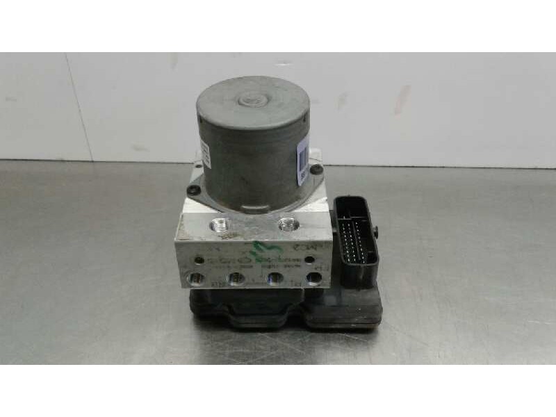Recambio de abs para hyundai ix20 gls comfort referencia OEM IAM 589201K200  