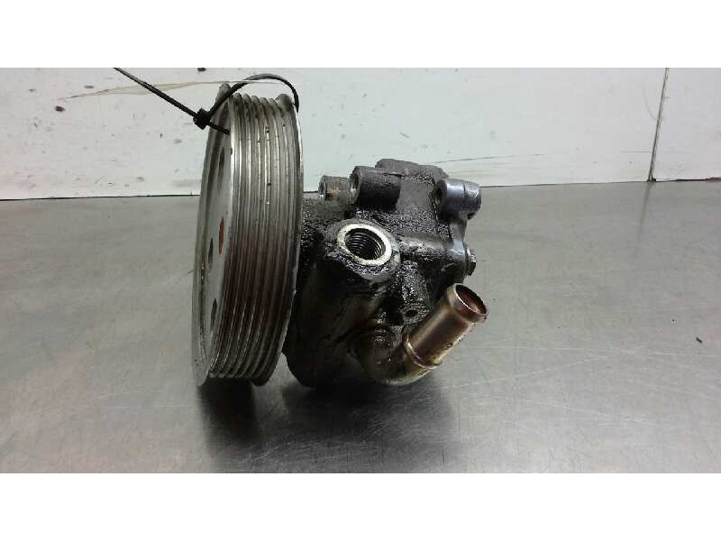 Recambio de bomba direccion para audi a4 berlina (8e) 2.0 referencia OEM IAM 8E0145153H  