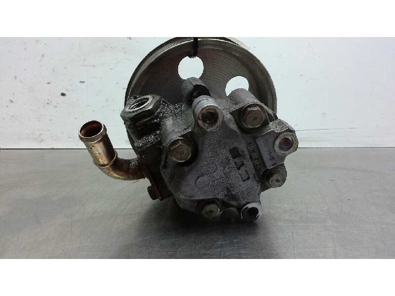 Recambio de bomba direccion para audi a4 berlina (8e) 2.0 referencia OEM IAM 8E0145153H  