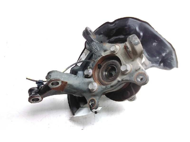 Recambio de mangueta delantera derecha para toyota auris hybrid active referencia OEM IAM F06R5R407  