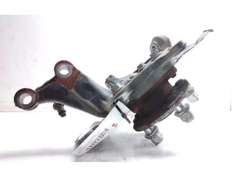 Recambio de mangueta delantera derecha para toyota auris hybrid active referencia OEM IAM F06R5R407  