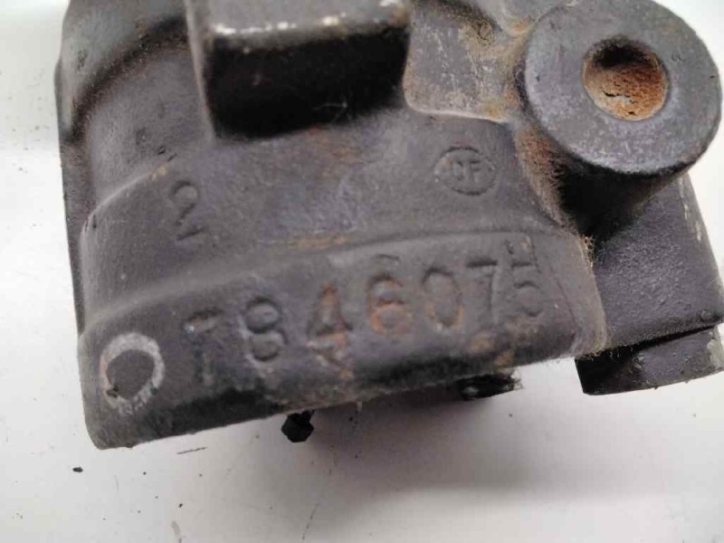 Recambio de bomba direccion para renault 19 hatchback (b/c53) referencia OEM IAM 7846075  