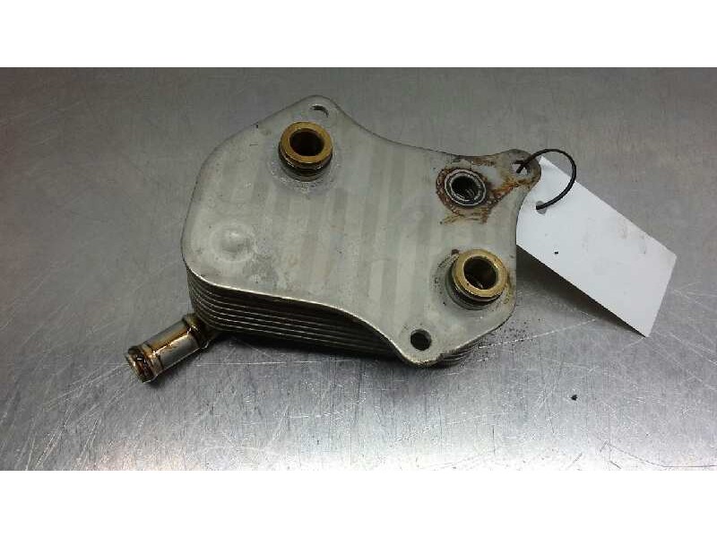 Recambio de enfriador aceite motor para audi a4 berlina (8e) 2.0 referencia OEM IAM 06B117021  