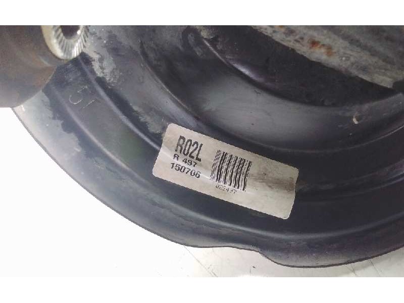 Recambio de mangueta trasera izquierda para toyota auris hybrid active referencia OEM IAM R497150706  