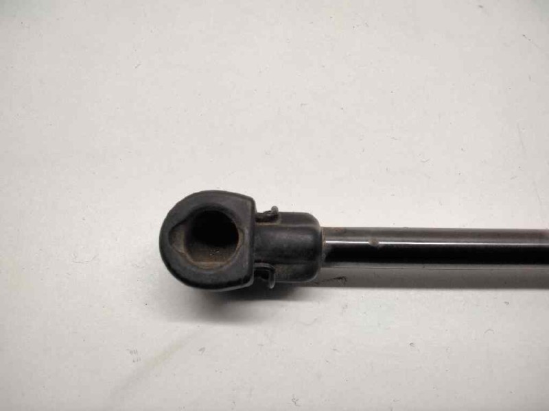 Recambio de amortiguadores maletero / porton para » otros... modelos referencia OEM IAM   20615