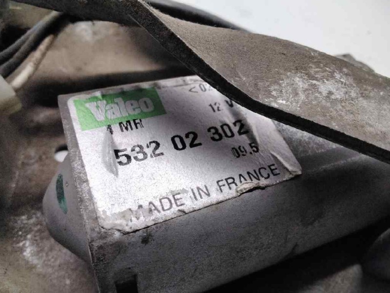 Recambio de motor limpia trasero para renault 19 hatchback (b/c53) referencia OEM IAM 53202302  20621