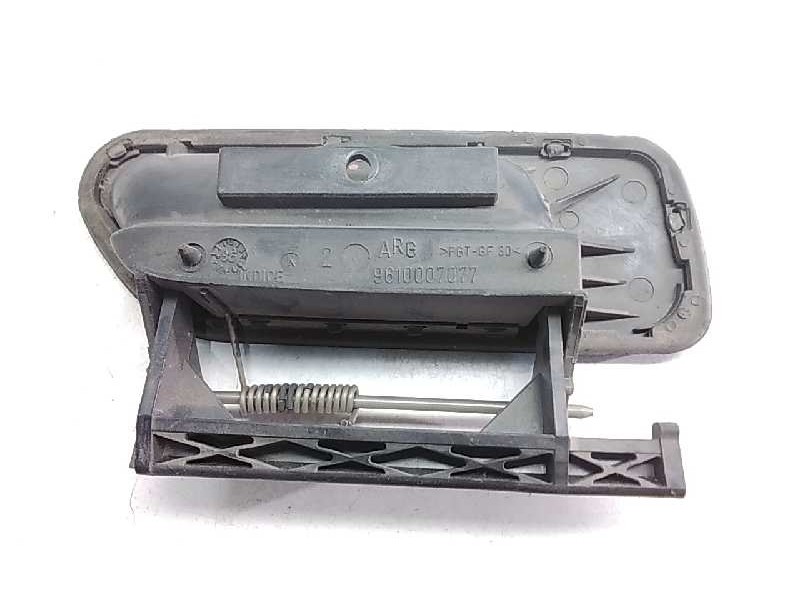 Recambio de maneta exterior trasera izquierda para citroen xantia berlina 2.0 hdi referencia OEM IAM 9610007077  