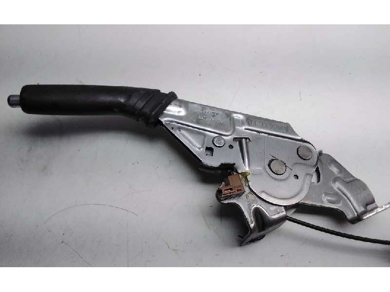 Recambio de palanca freno de mano para toyota auris hybrid active referencia OEM IAM 11330317  