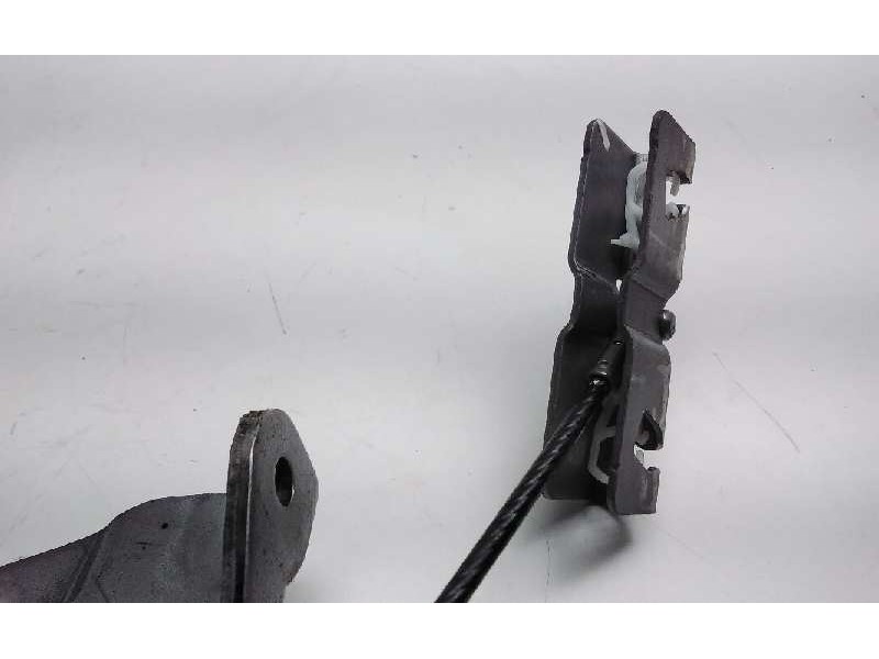 Recambio de palanca freno de mano para toyota auris hybrid active referencia OEM IAM 11330317  