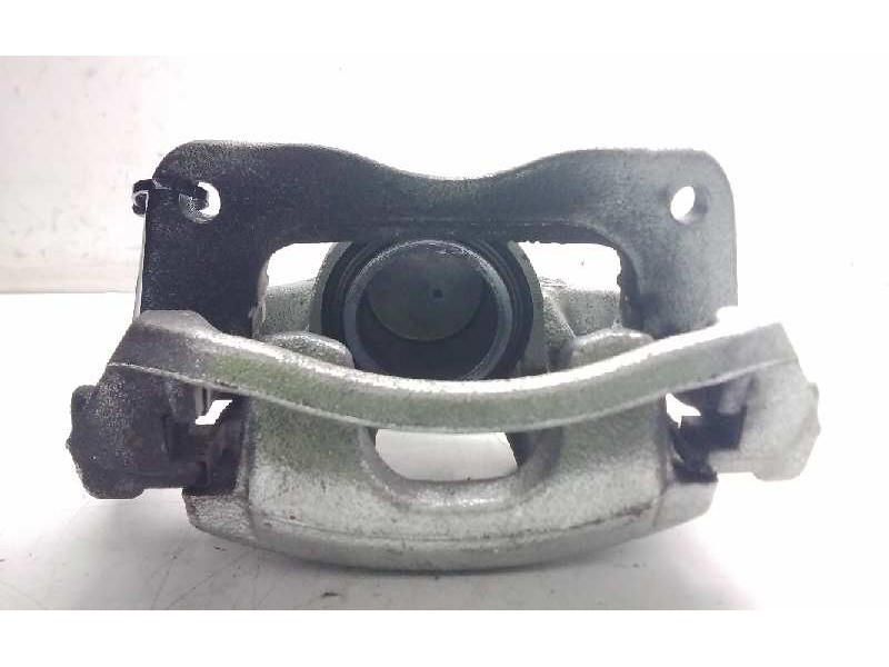 Recambio de pinza freno delantera derecha para toyota auris hybrid active referencia OEM IAM 014S0004  
