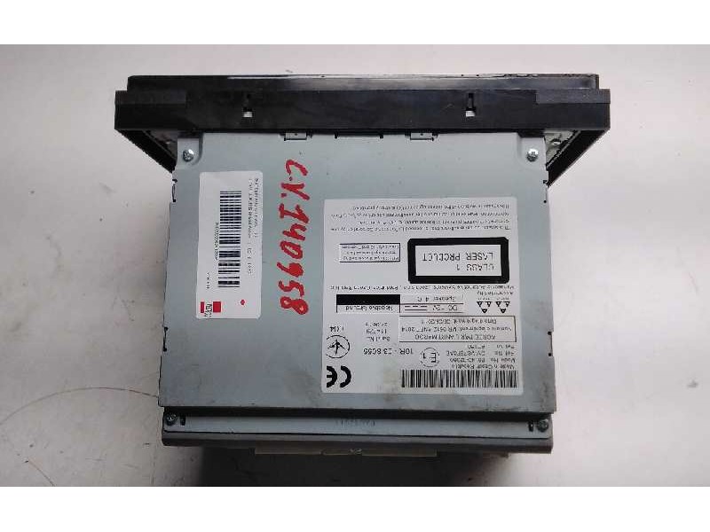 Recambio de sistema audio / radio cd para toyota auris hybrid active referencia OEM IAM 8614002360  
