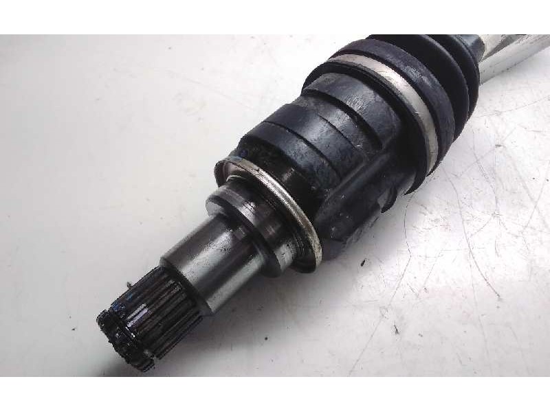 Recambio de transmision delantera izquierda para toyota auris hybrid active referencia OEM IAM EBJ92MBC165  