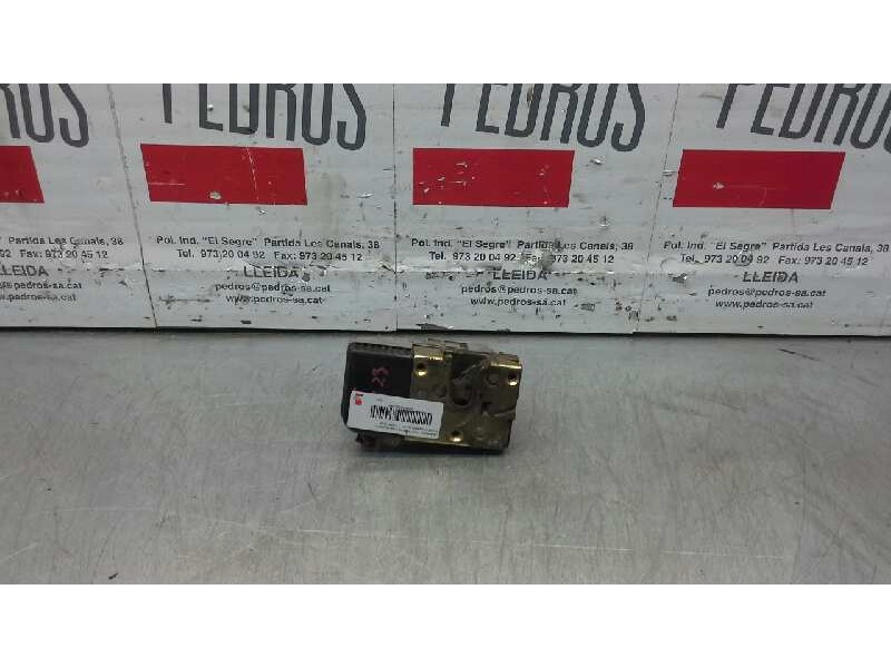 Recambio de cerradura puerta delantera izquierda para peugeot 206 berlina xt referencia OEM IAM 9135H3  