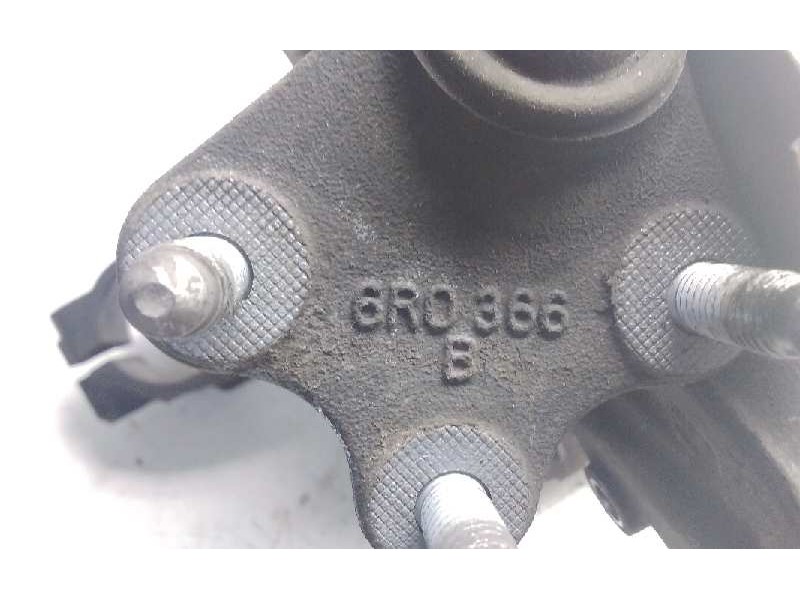 Recambio de mangueta delantera derecha para skoda rapid active referencia OEM IAM 6R0366B  