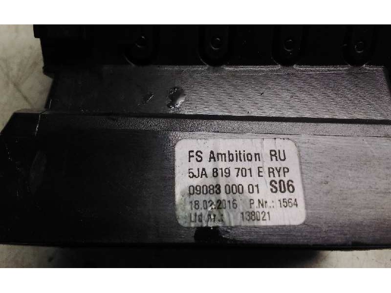 Recambio de aireador izquierdo para skoda rapid active referencia OEM IAM 5JA819701  