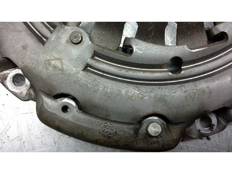 Recambio de prensa embrague para nissan note 1.5 dci turbodiesel cat referencia OEM IAM K9K608 8200527569 