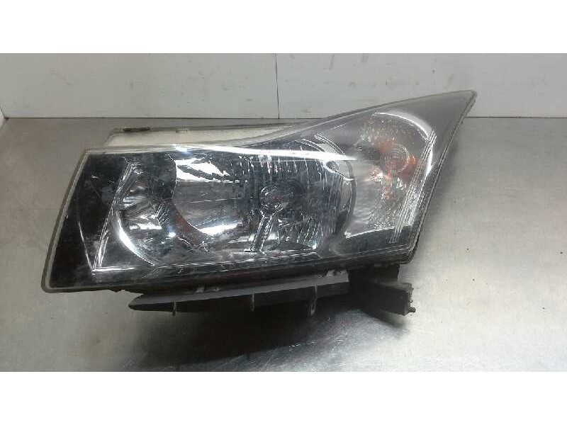 Recambio de faro izquierdo para chevrolet cruze ls referencia OEM IAM   
