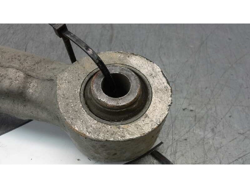 Recambio de brazo suspension superior trasero derecho para nissan qashqai (j10) 2.0 dci turbodiesel cat referencia OEM IAM   