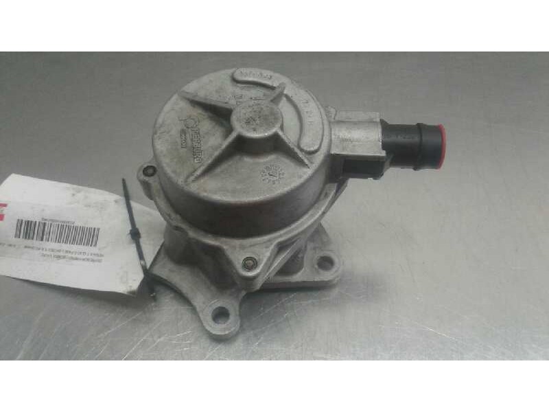Recambio de depresor freno / bomba vacio para renault clio ii fase i (b/cbo) 1.9 dti diesel referencia OEM IAM 72117220H PIERBUR