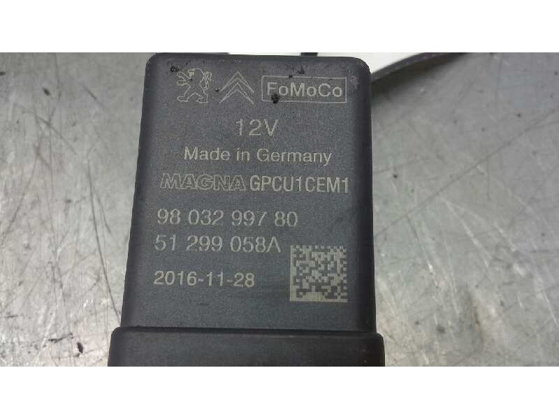 Recambio de caja precalentamiento para ford kuga (cbs) titanium referencia OEM IAM 9803299780  