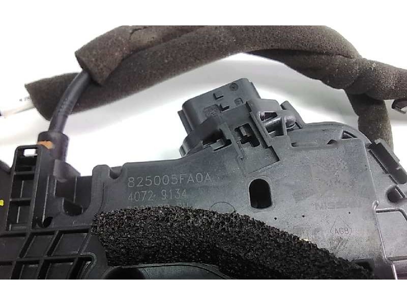 Recambio de cerradura puerta trasera derecha para nissan micra v (k14) acenta referencia OEM IAM 825005FA0A  